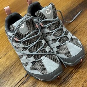 Merrell Women’s Moab 3 Waterproof